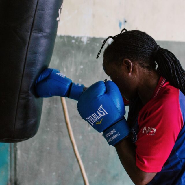 Lulu the boxer fights for recognition of women boxers