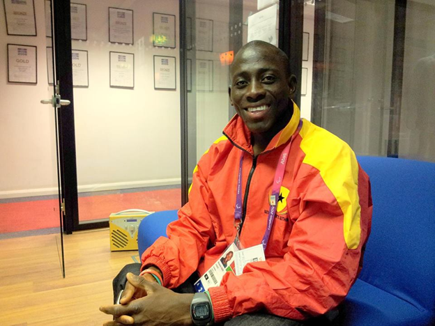 “Aucun défi n’est insurmontable lorsque l’on croit en soi”. Alem Mumuni, athlète paralympique raconte son incroyable histoire.