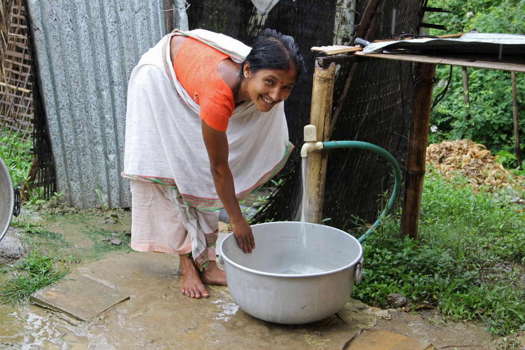PHOTOS Part 3: Matt Damon illustrates the impact of Water.Org programs in India